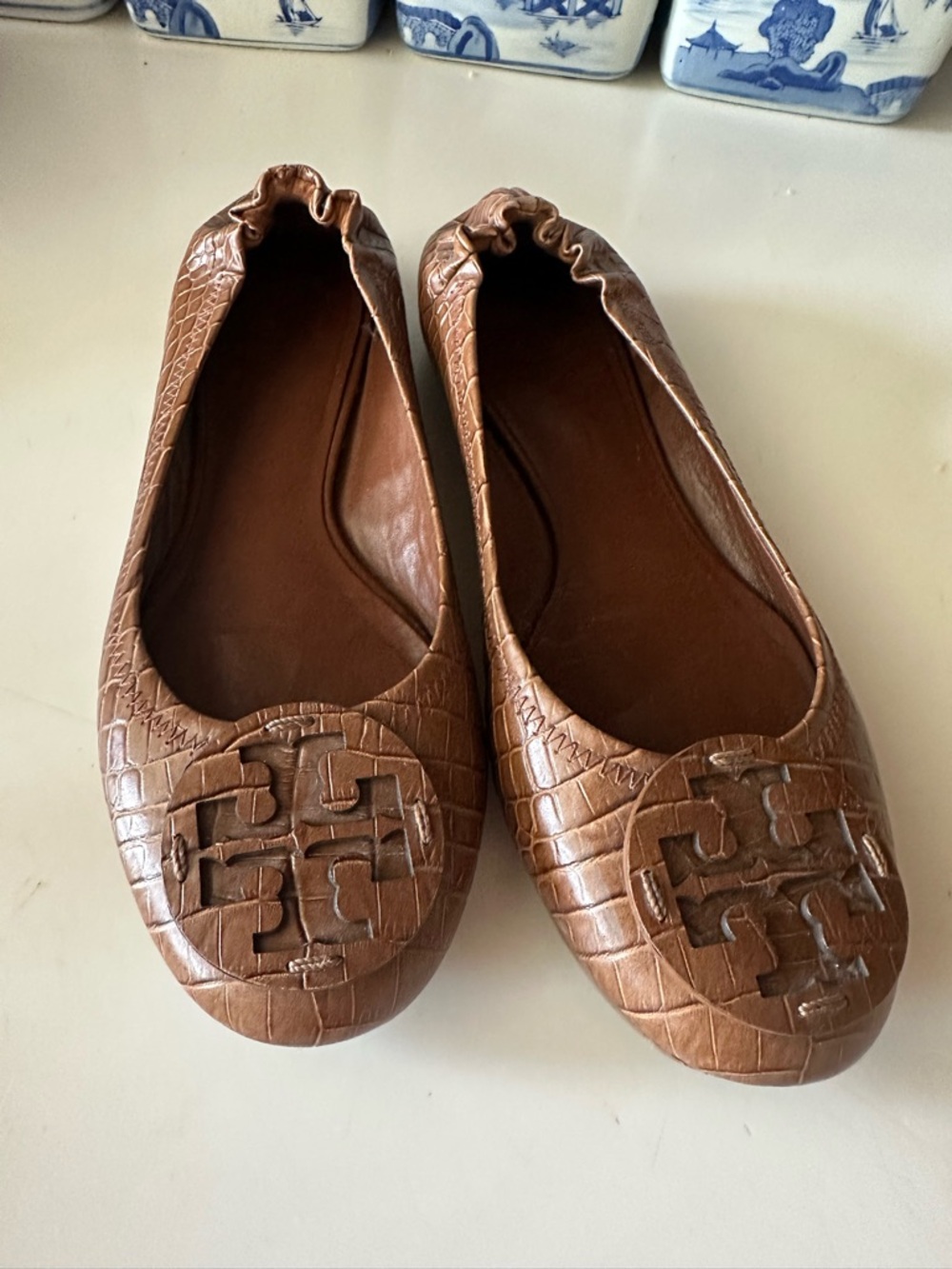 Tory Burch Brown Croc-Embossed Logo Ballet Flats